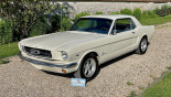 FORD MUSTANG 1964  1/2 COUPE 