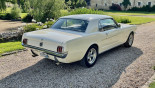 FORD MUSTANG 1964  1/2 COUPE 