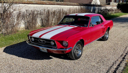 FORD MUSTANG 1967 COUPE