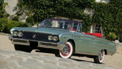 BUICK ELECTRA 225 1961