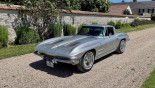 CHEVROLET CORVETTE C2 SPLIT WINDOWS