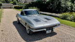 CHEVROLET CORVETTE C2 SPLIT WINDOWS