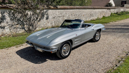 CHEVROLET CORVETTE C2 1964