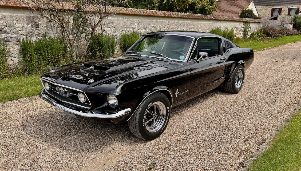 FORD MUSTANG 1967 FASTBACK