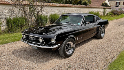 FORD MUSTANG 1967 FASTBACK