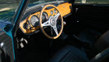 Triumph TR250 1968 int 5