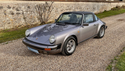 PORSCHE 911 TARGA 3L2...