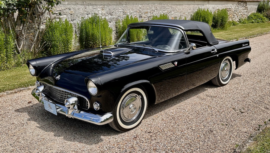 FORD THUNDERNIRD V8 1955