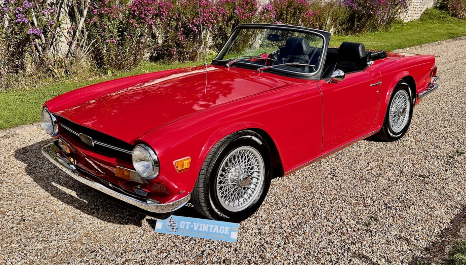 TRIUMPH TR6 CARBU 1970