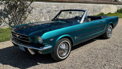 FORD MUSTANG V8 CABRIOLET 1965