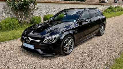 MERCEDES C63 AMG 2016