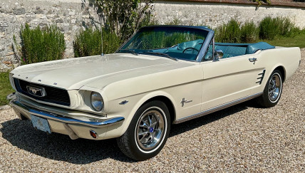 FORD MUSTANG V8 CABRIOLET 1966