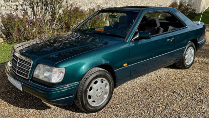 MERCEDES W124 COUPE E200 1995