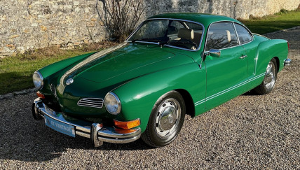 VW KARMANN GHIA COUPE 1974