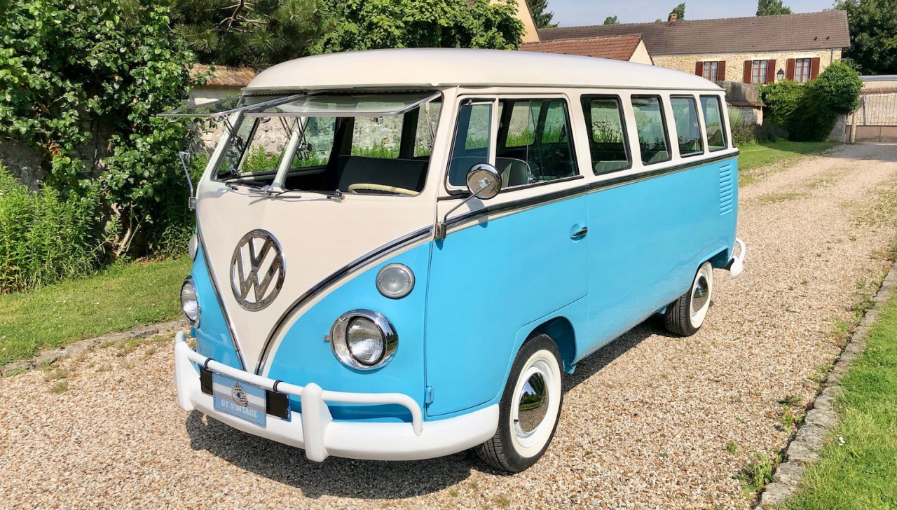 VW COMBI MINI BUS 1975